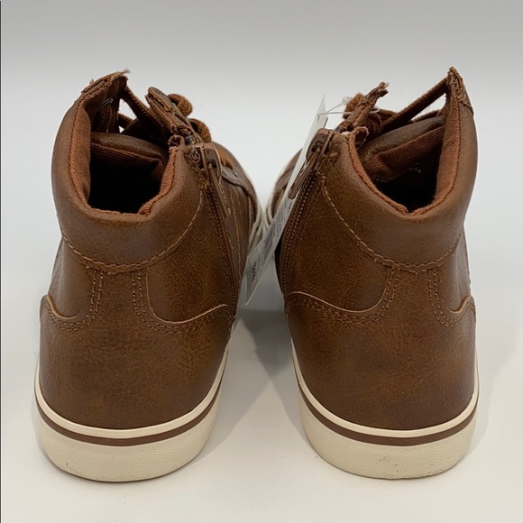 CAT & JACK FLORIÁN CASUAL MID TOP SNEAKERS - Picture 4 of 10